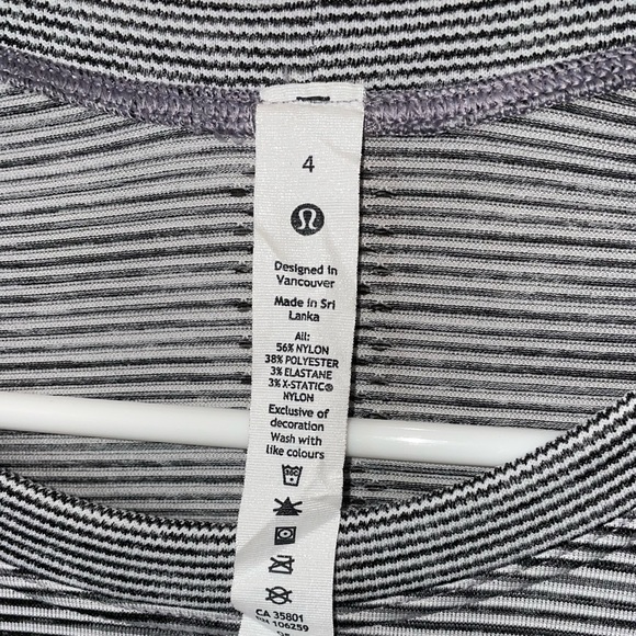 Lulu lemon long sleeve - Picture 3 of 3